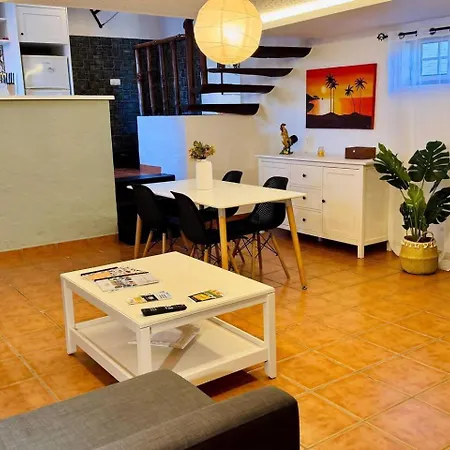 Alojamento Ponta Negra * Biscoitos (Terceira)