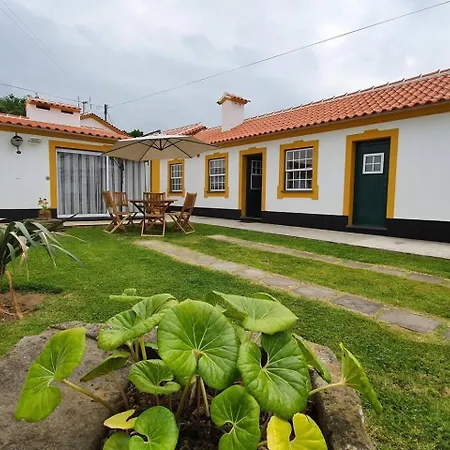 Alojamento Ponta Negra Biscoitos (Terceira)