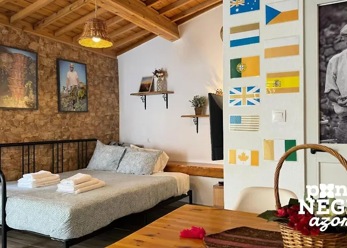 Ponta Negra * Biscoitos (Terceira)