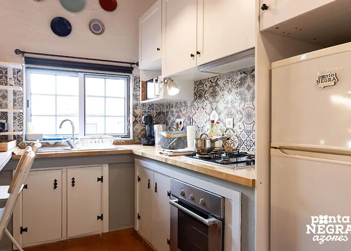 Ponta Negra Daire Biscoitos (Terceira)